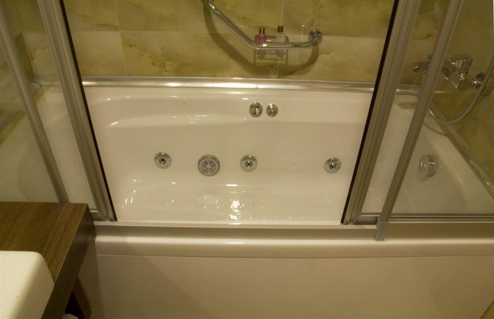 Konakk Residence Hotel 代尼兹利 外观 照片