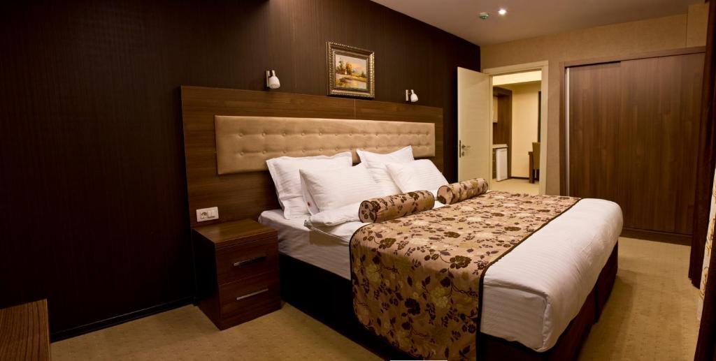 Konakk Residence Hotel 代尼兹利 客房 照片