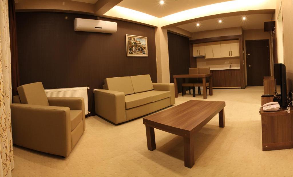 Konakk Residence Hotel 代尼兹利 客房 照片