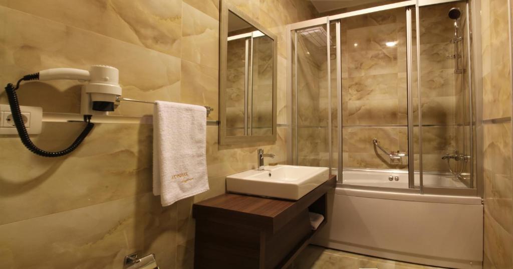 Konakk Residence Hotel 代尼兹利 客房 照片