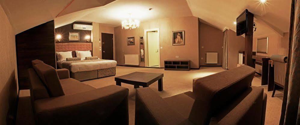Konakk Residence Hotel 代尼兹利 外观 照片
